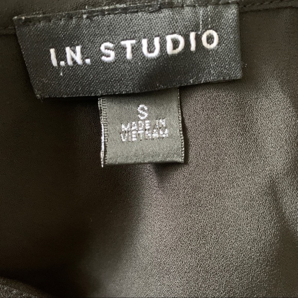 I.N STUDIO Red Black Chevron Print Lace Blouse S - Picture 4 of 6